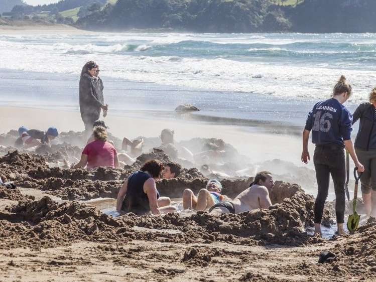 18 Pye Place Hot Water Beach_23