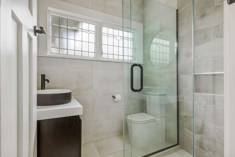 1/131 Innes Road Saint Albans_11