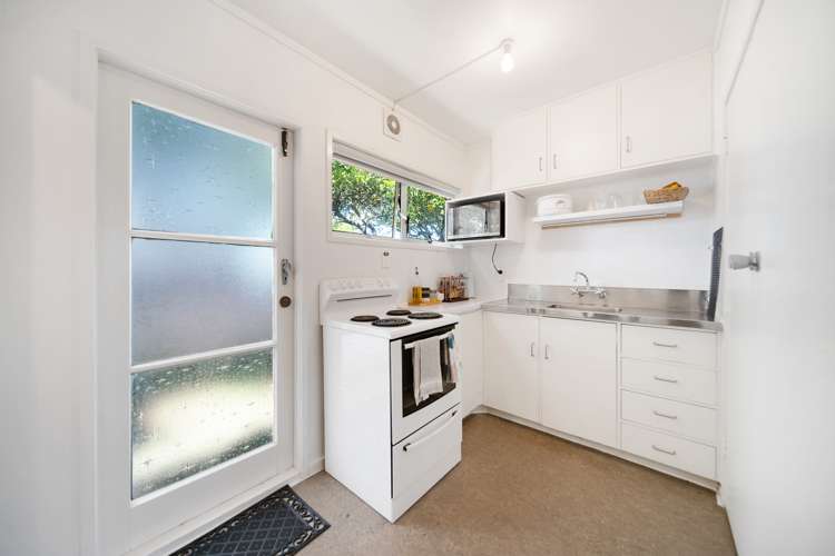 3/11 Smiths Avenue Papakura_7