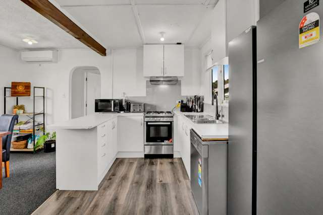 60 Kapuni Street Manaia_4