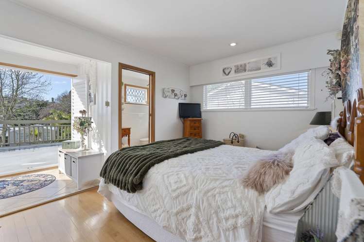 24 Lyons Avenue Murrays Bay_8
