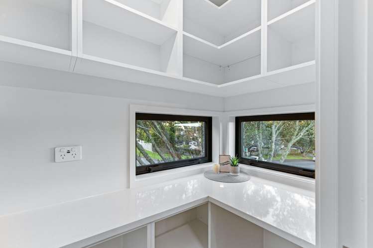 11 Fitzherbert Avenue West Harbour_8