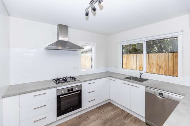 52e Fifth Avenue Enderley_6