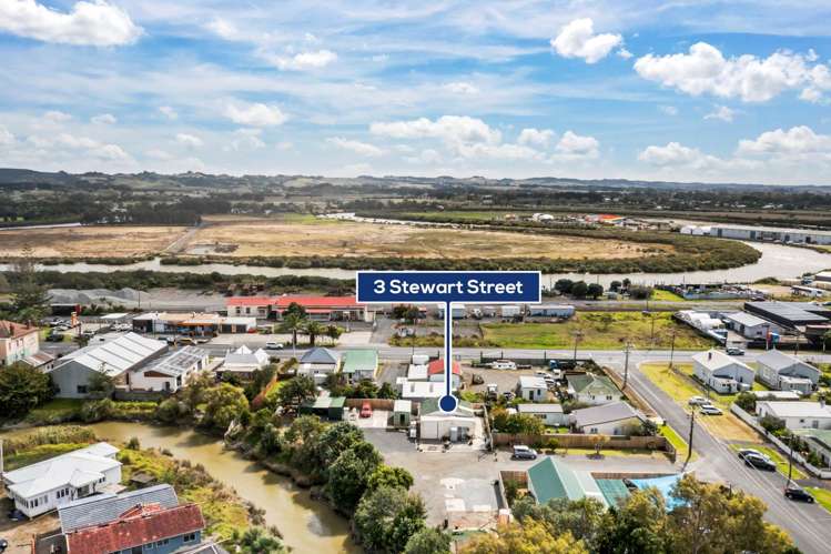 3 Stewart Street Helensville_0