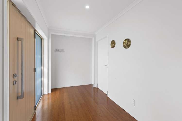 34 Tasman Drive 11139_1