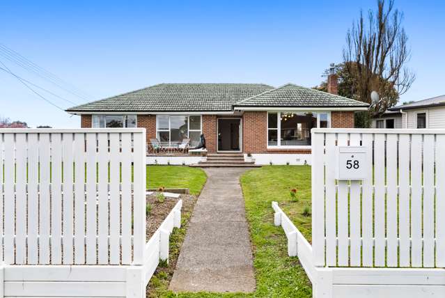 58 Yeovil Road Te Atatu Peninsula_1