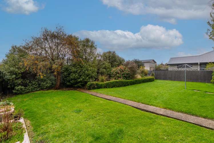 32 Beatrice Street Avenal_23