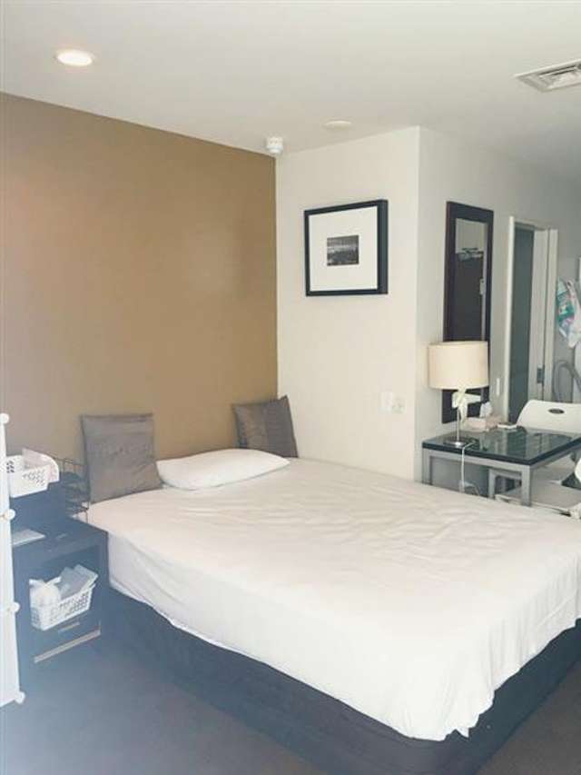 1806/10 Waterloo Quadrant Auckland Central_4