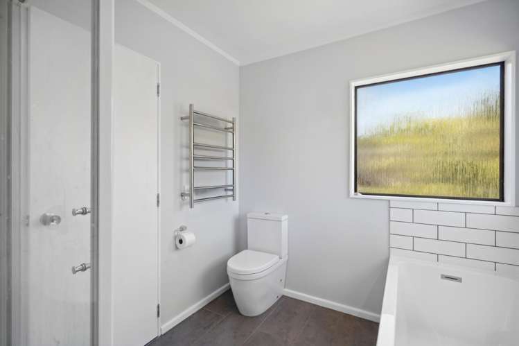 4/86 Donald Street Karori_13