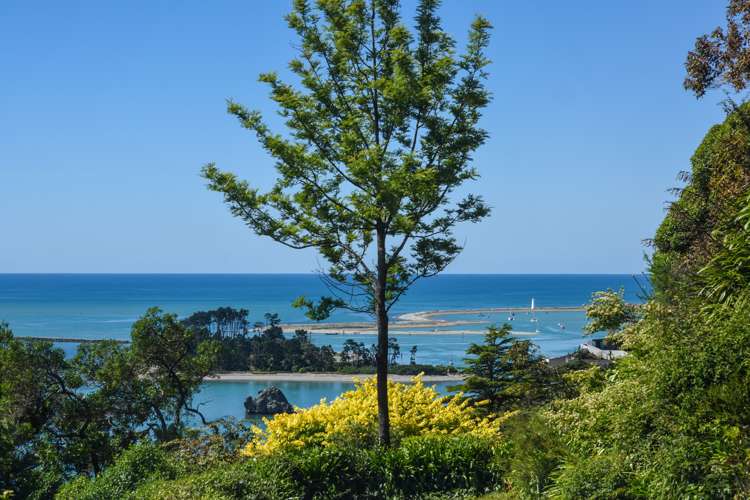 105 Moana Avenue Moana_2