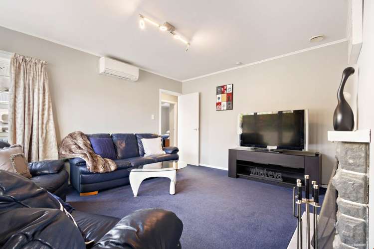 1 Edgerton Road Te Atatu Peninsula_3