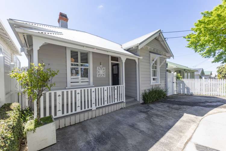 39 Cardwell Street Onehunga_3