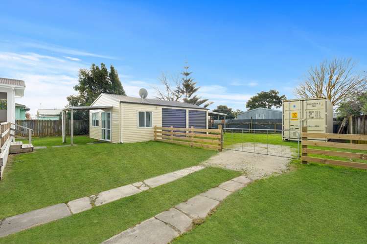 21 Scott Street Elgin_16