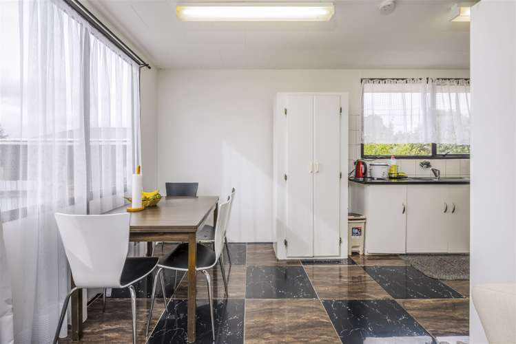 3/16 Barneys Farm Road Clendon Park_6