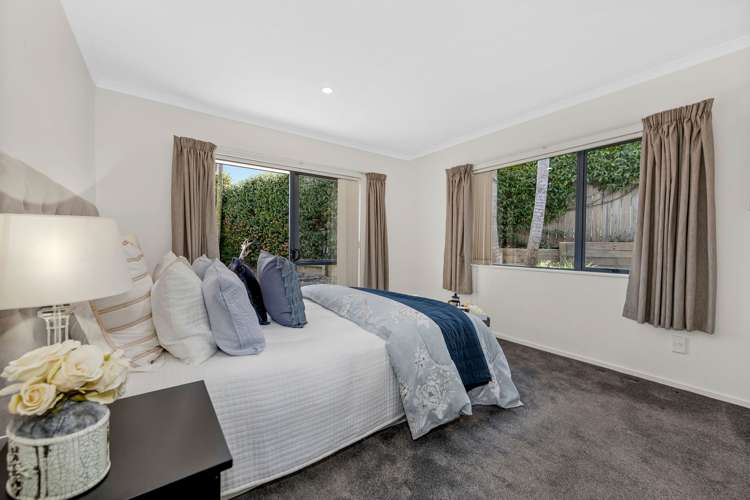 24 Moyrus Crescent East Tamaki Heights_21