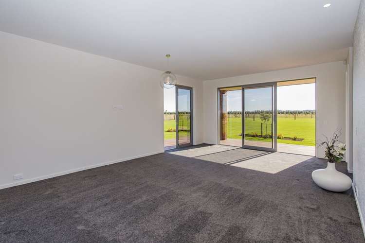 4/456 Curraghs Road West Melton_18