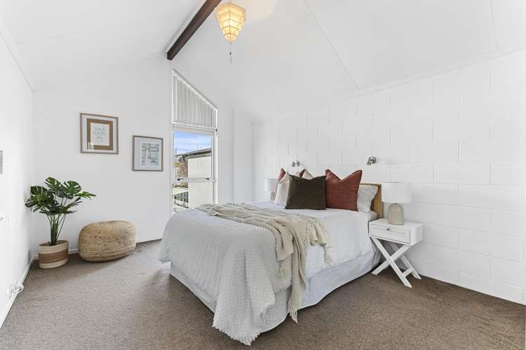 1 La Salle Drive Westown_10