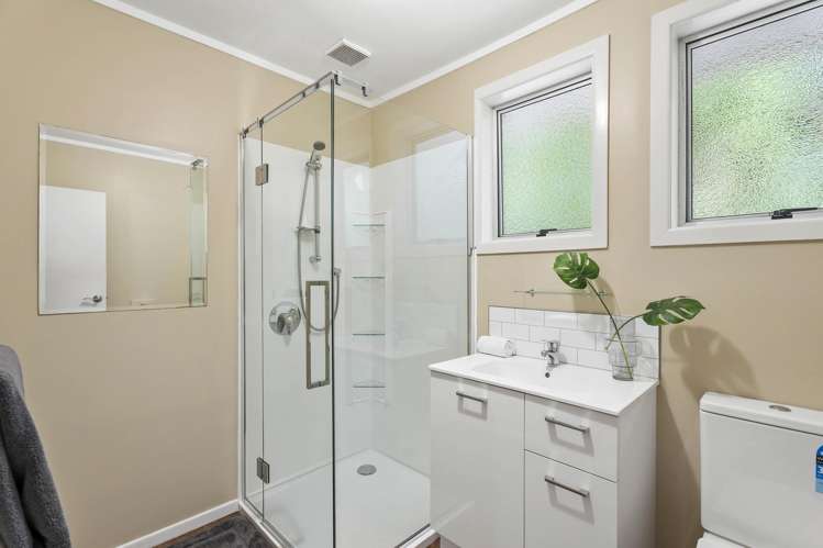 10 Kawaka Street Titirangi_12