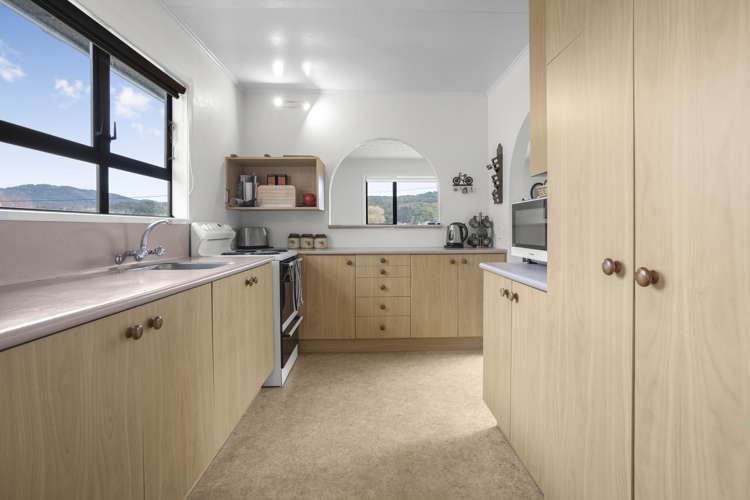 112 Wise Street Wainuiomata_5