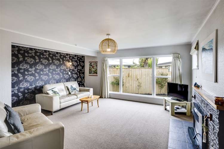 4 Holyrood Street Taradale_8