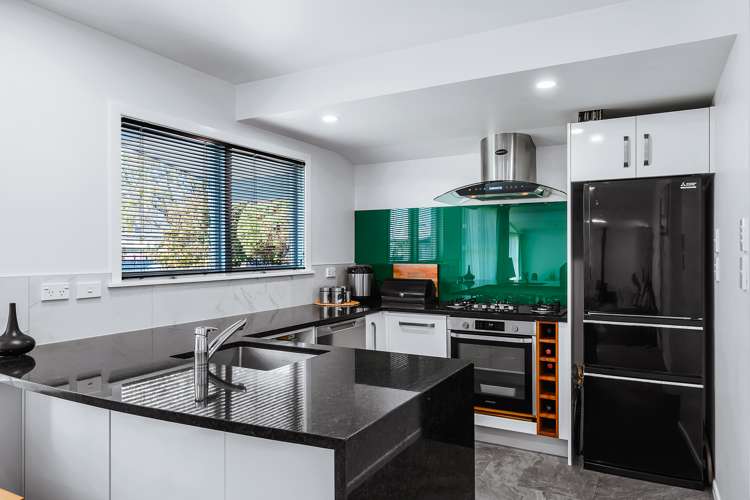 8 Simkin Street Taupo_2