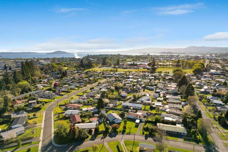 48 Martin Street Utuhina_18