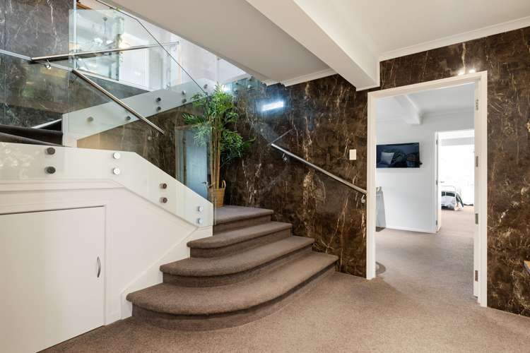 163 Lake Crescent Hamilton Lake_18