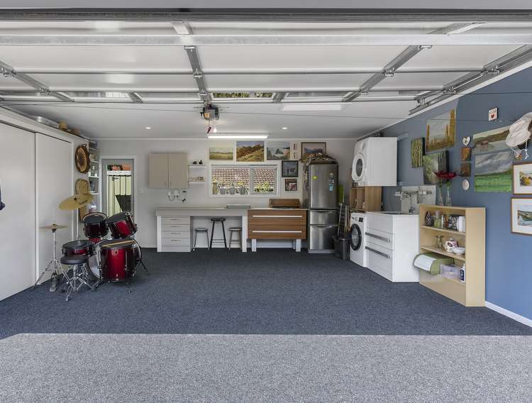 2/46 Sunset Road Unsworth Heights_19