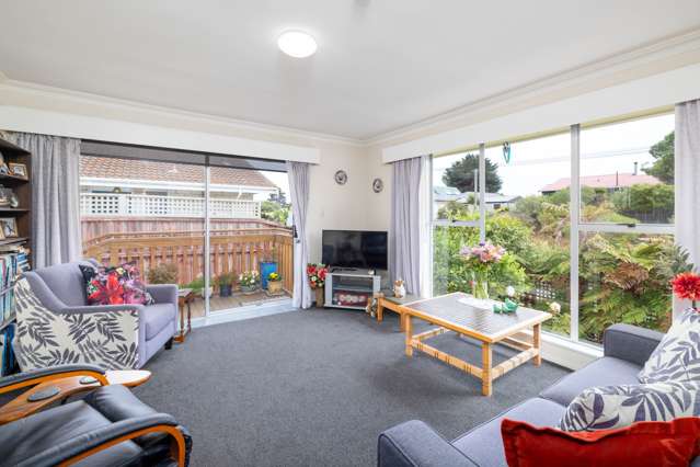 1/57 Beach Road North New Brighton_2