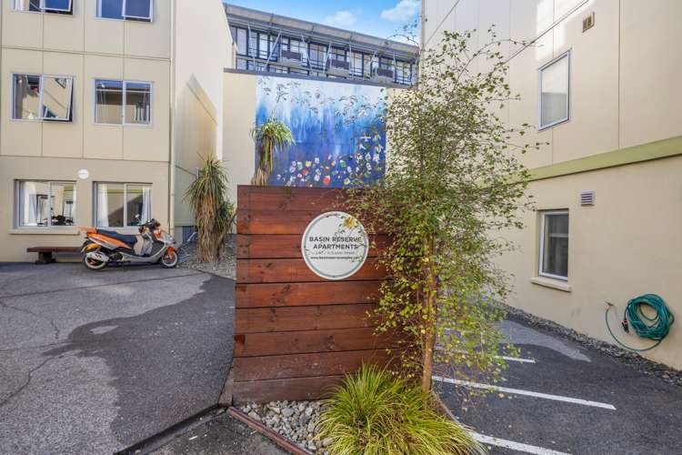 57/4 Sussex Street Mount Cook_5