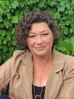 Stella Harwood