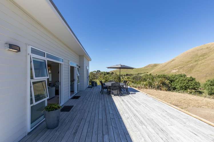 422 Whangaehu Road Porangahau_23