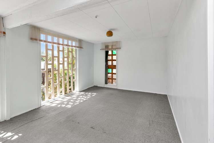 98 Paramount Parade Tikipunga_16