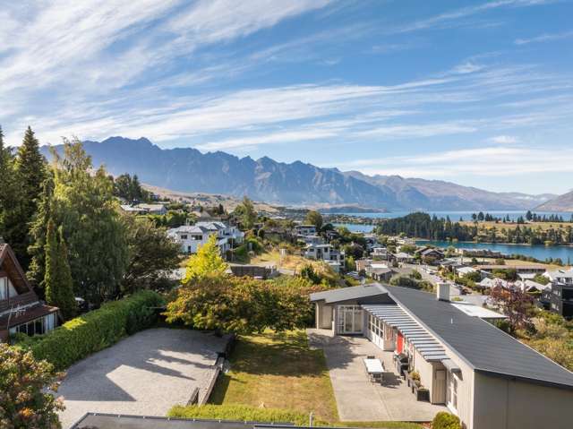 7 Salmond Place Queenstown_1