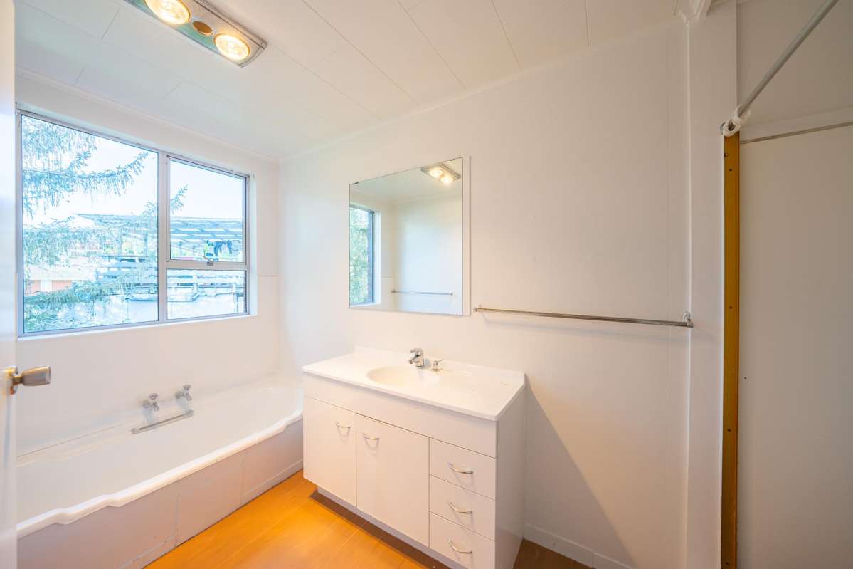 22 Evans Road_4