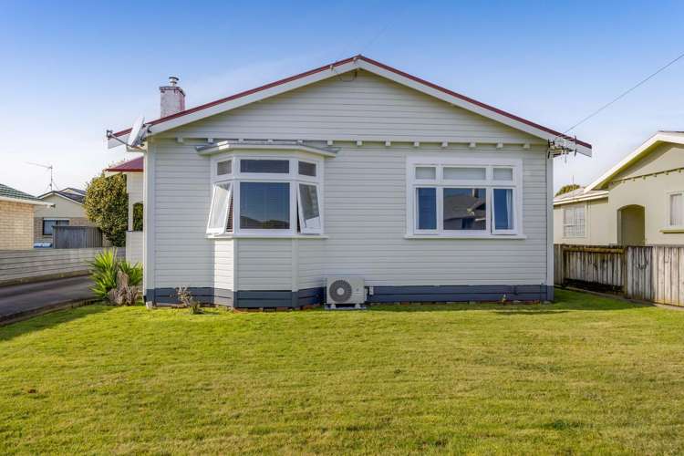 6 Regent Street Hawera_19