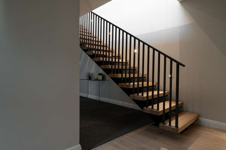 2/908 River Road Queenwood_11