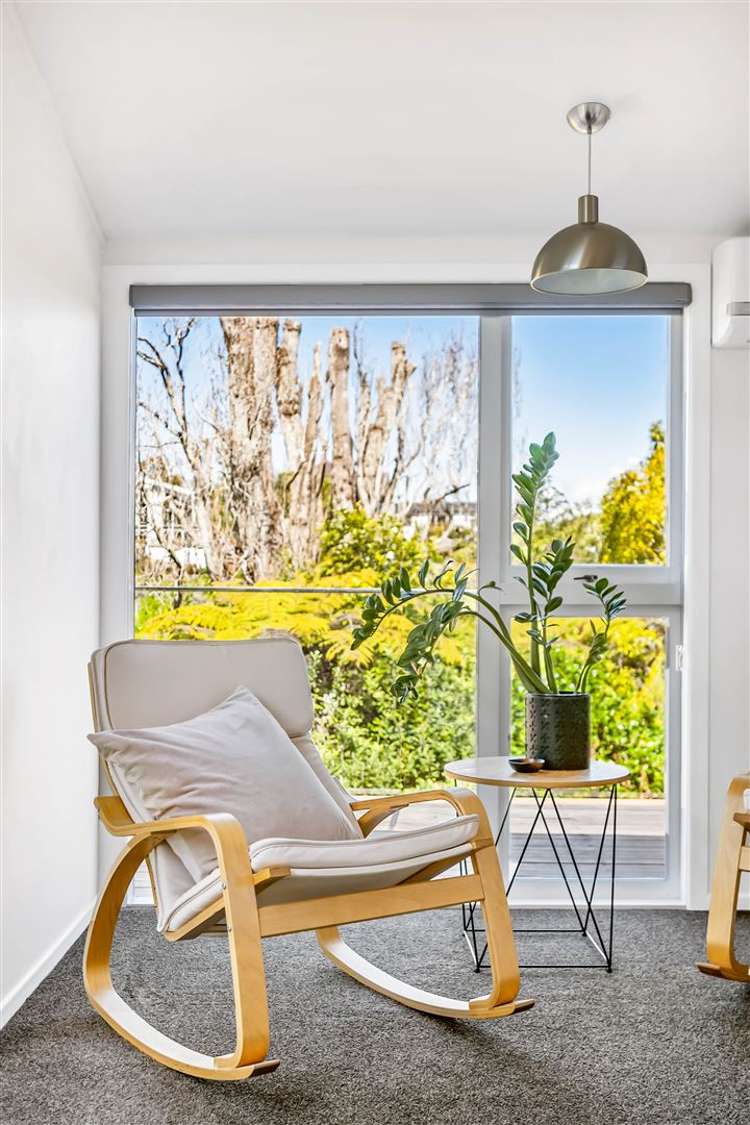 69 Ravenwood Drive Forrest Hill_24