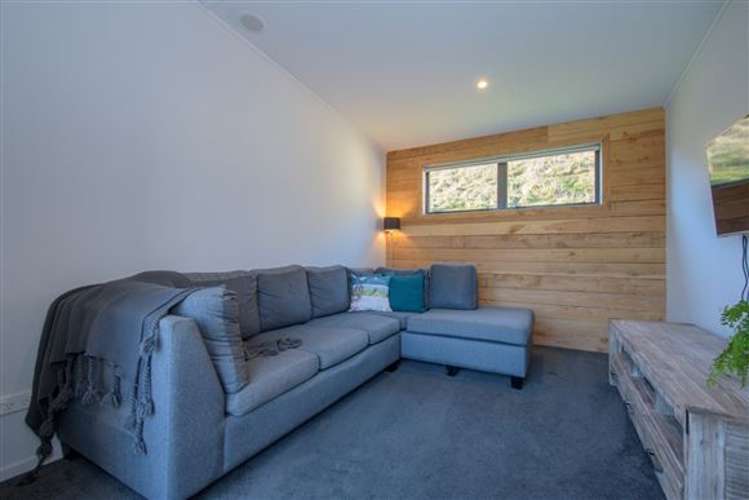 68 Myles Way Lower Shotover_13