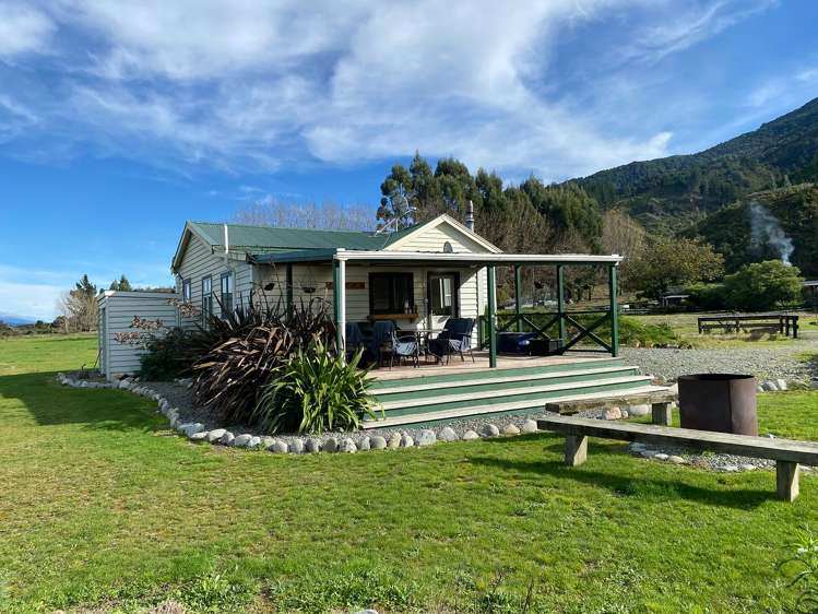 4080 Northbank Road Wairau Valley_0