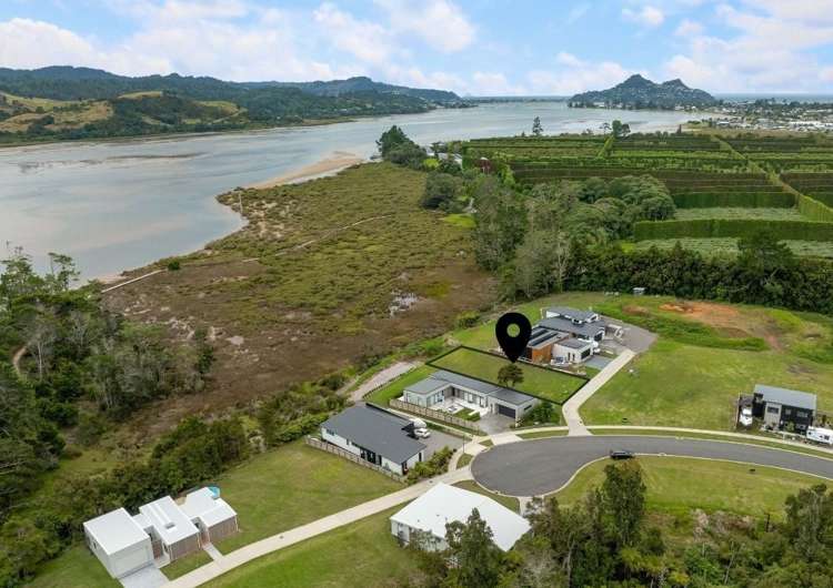 32 North Ridge Drive Pauanui_18