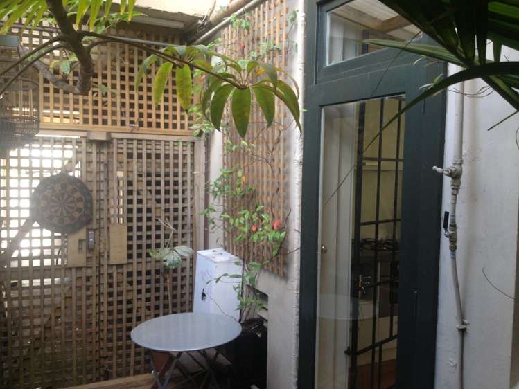 10/128 Newton Road Eden Terrace_9