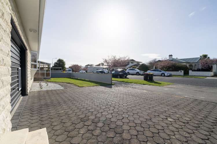 91 Lowe Street Avenal_16