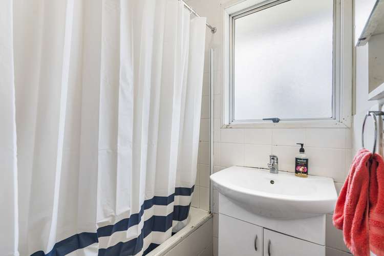 16 Tabitha Crescent Henderson_15