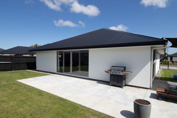 21 Magnolia Drive Netherby_25