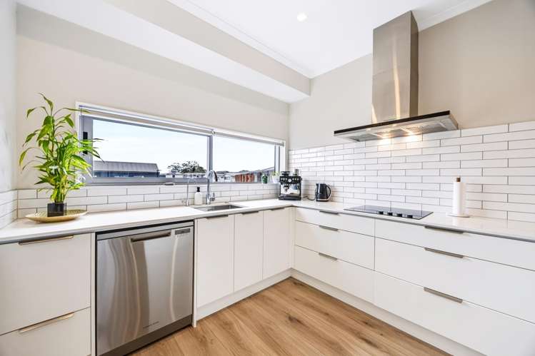 35 Roundel Crescent_4