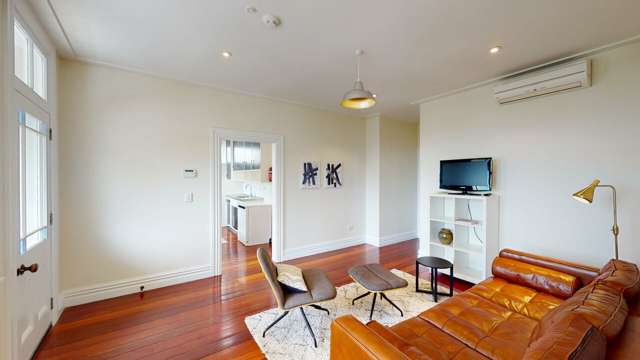 18a Central Terrace Alicetown_1