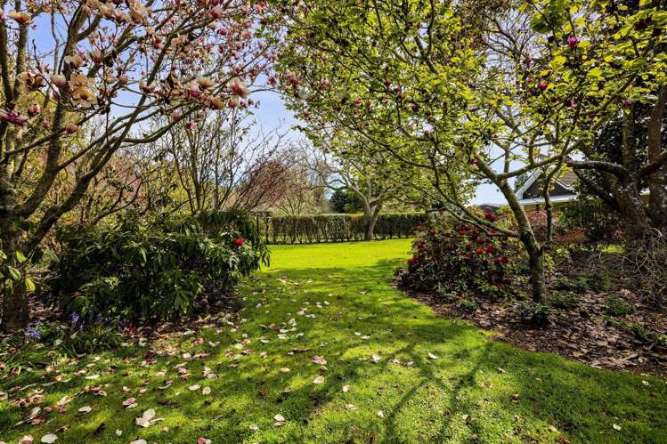 130 Cross Road Lepperton_16