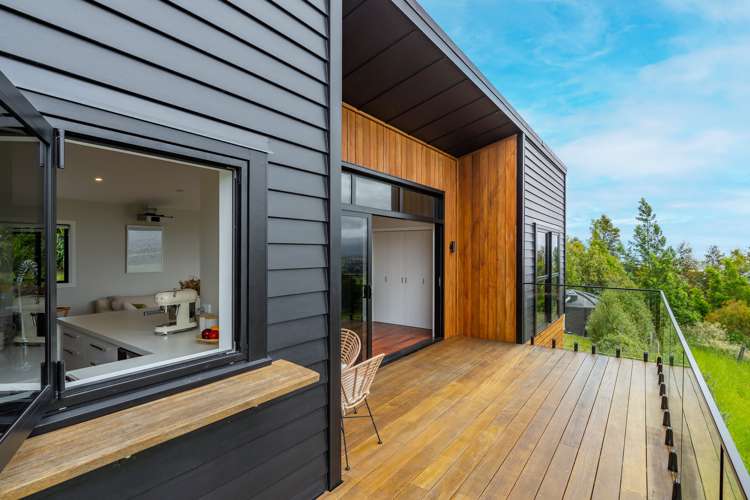 4 Airstrip Ridge Road Carterton_17