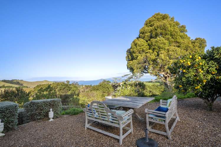 379f Gordons Road Waiheke Island_15
